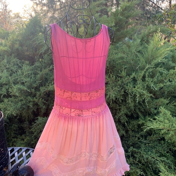 Entro  shades of pink  gauze Mini  sunny days DressHP25 floral lace edge,HPx4 - Picture 3 of 15